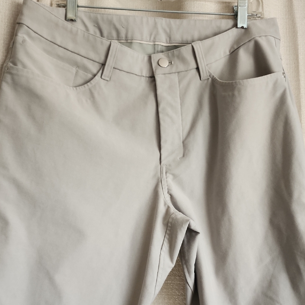 lululemon athletica Light Gray/Taupe Chinos 32 X 29.5"